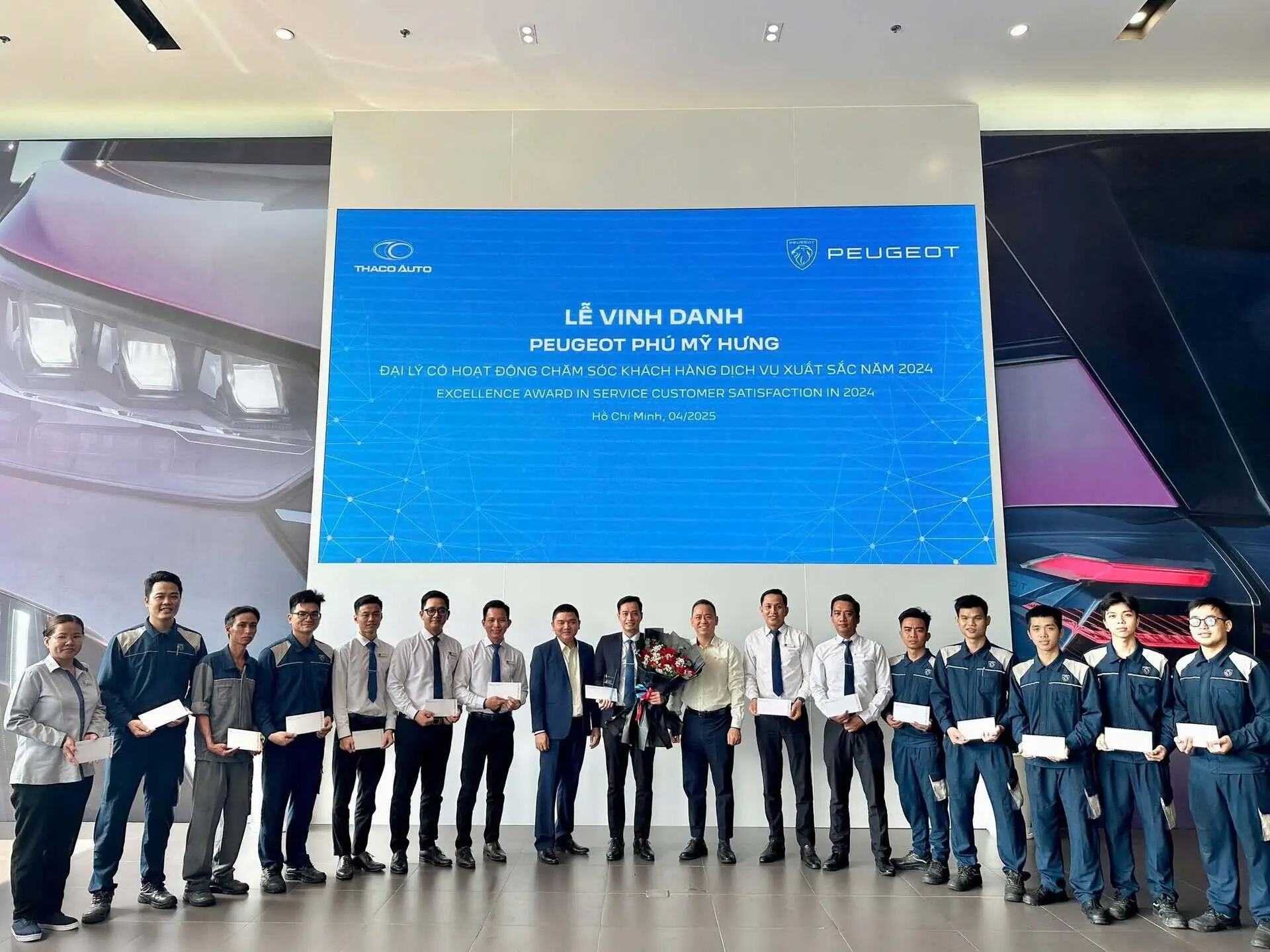 THACO AUTO vinh danh các đại lý chăm sóc khách hàng dịch vụ xuất sắc năm