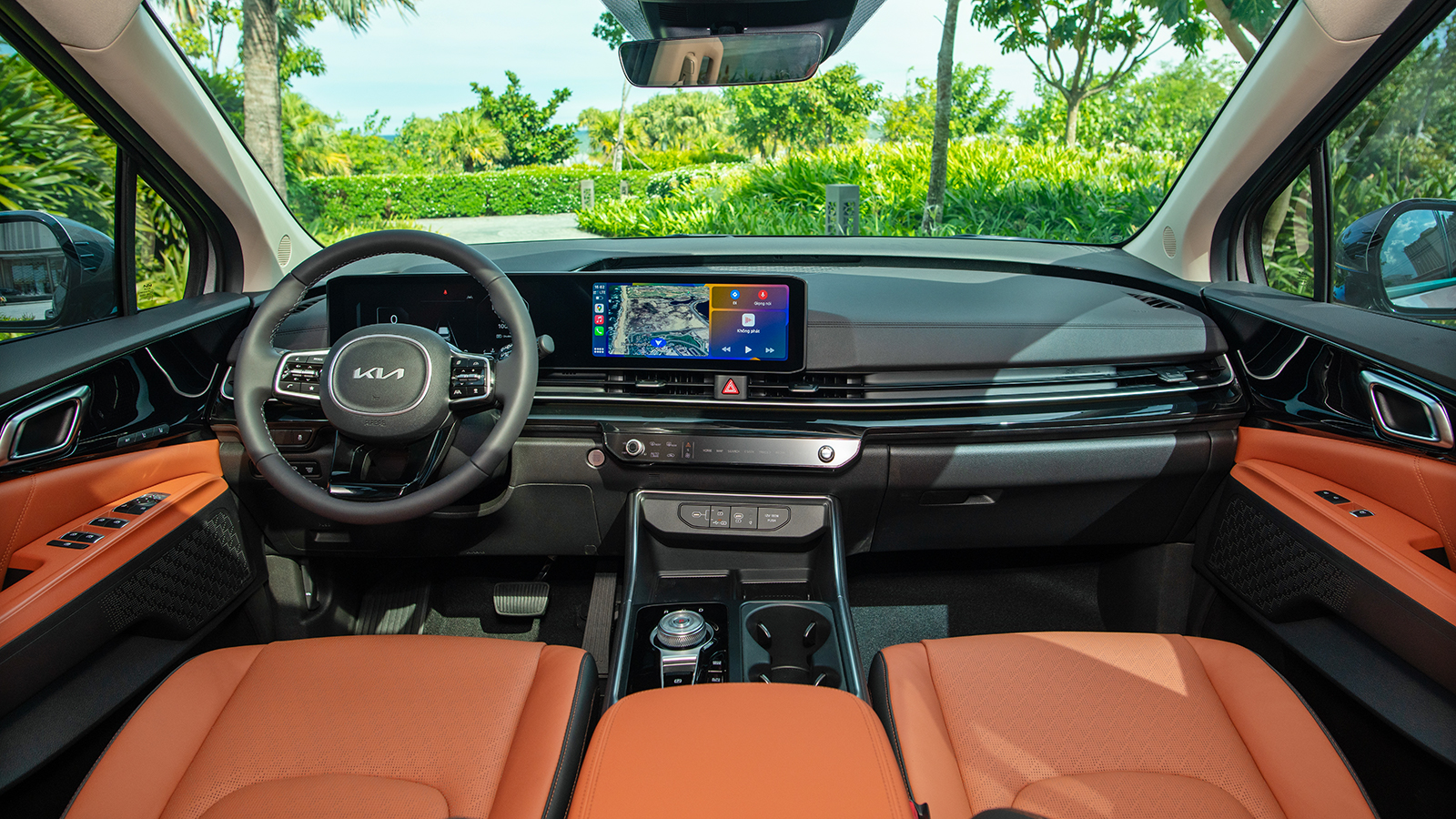 new-carnival-hybrid-noi-that-duoc-thaco-auto-ho-chi-minh-phan-phoi.jpg